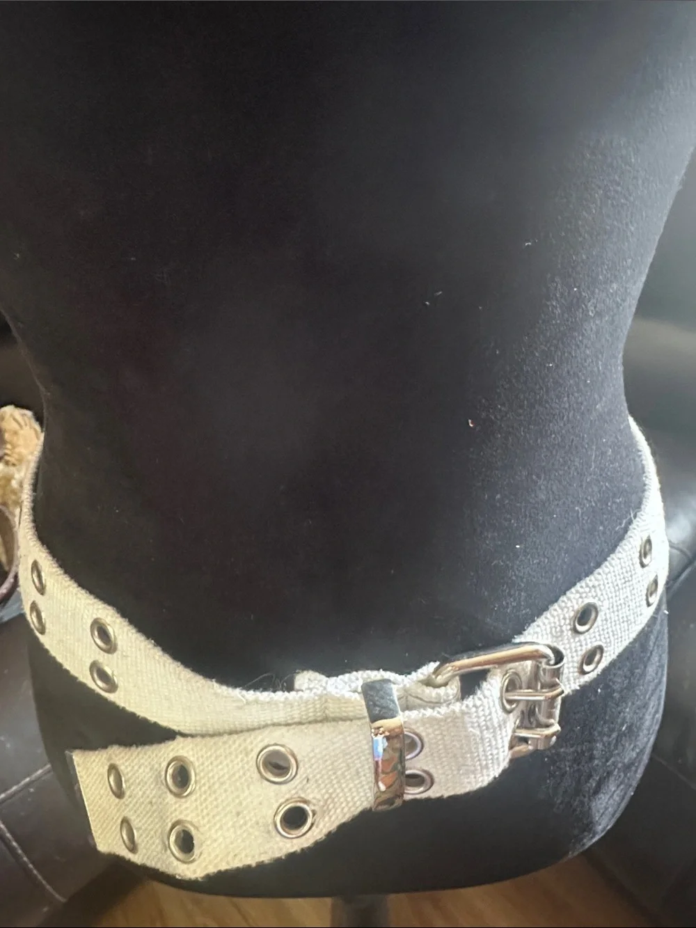 Canvas Double-Grommet Waist Belt in Cream